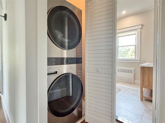Interior, Recessed Lighting, Utility Closets, Washer