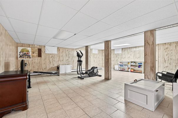 Fitness Equipment, Interior, Wooden Walls