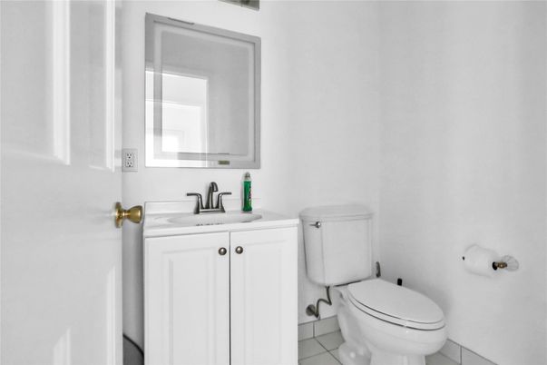 Bathroom, Interior