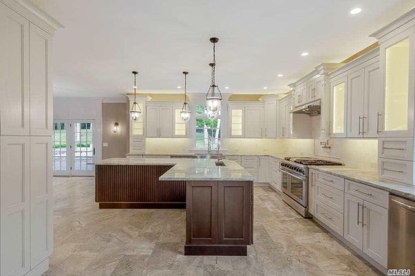 Interior, Kitchen, Pendant Lights, Recessed Lighting, Stainless Steel Appliances