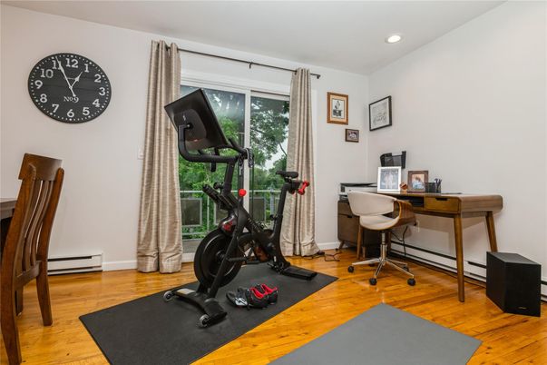 Fitness Equipment, Home Office, Interior, Recessed Lighting, Wood Texture Flooring