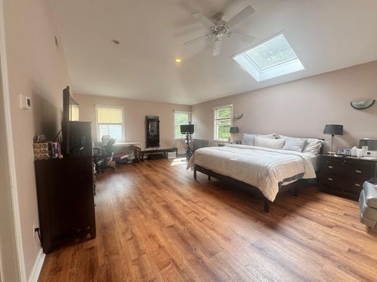 Bedroom, Interior, Recessed Lighting, Wood Texture Flooring