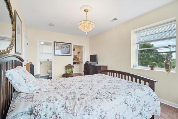 Bedroom, Chandelier, Interior, Pendant Lights, Wood Texture Flooring