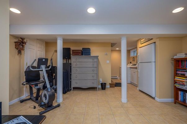 Fitness Equipment, Interior, Recessed Lighting
