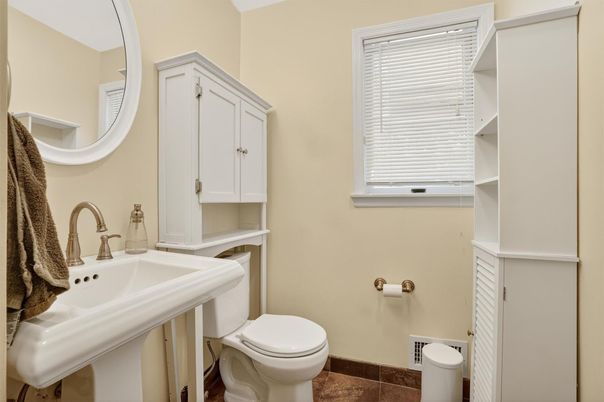 Bathroom, Interior