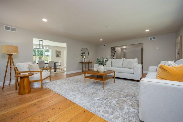Dining room, Interior, Living room, Pendant Lights, Recessed Lighting, Wood Texture Flooring