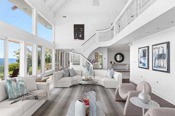 Interior, Living room, Recessed Lighting, Water, Wood Texture Flooring
