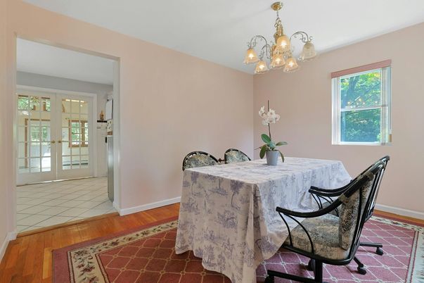 Chandelier, Dining room, Interior, Wood Texture Flooring