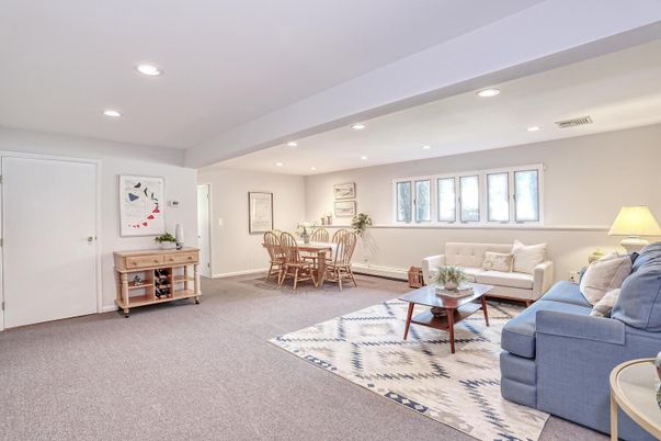 Dining room, Interior, Living room, Recessed Lighting