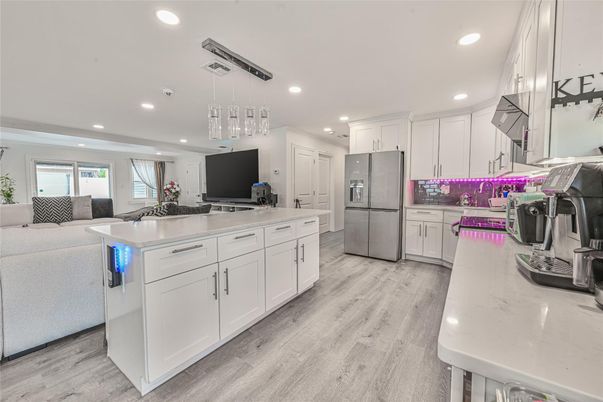 Interior, Kitchen, Pendant Lights, Recessed Lighting, Wood Texture Flooring