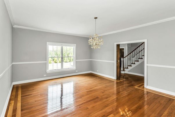 Chandelier, Empty room, Interior, Wood Texture Flooring