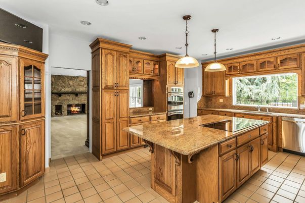 Fireplace, Interior, Kitchen, Pendant Lights, Recessed Lighting