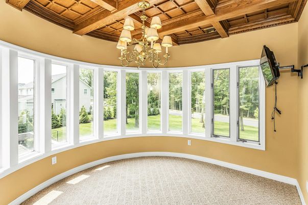 Chandelier, Empty room, Interior, Sun Room, Wooden Beams, Wooden Ceilings