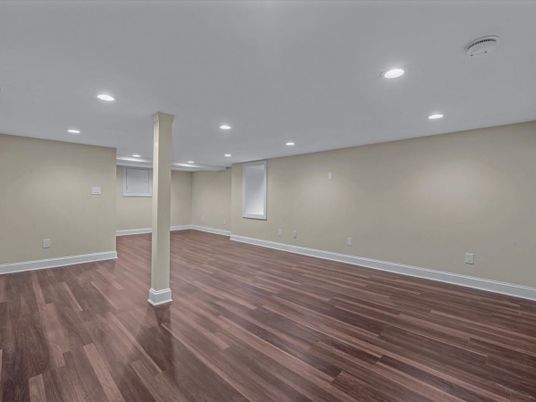 Empty room, Interior, Recessed Lighting, Wood Texture Flooring