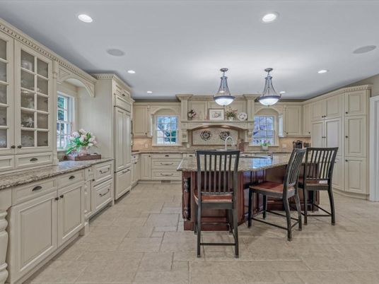 Interior, Kitchen, Pendant Lights, Recessed Lighting