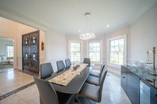 Dining room, Interior, Pendant Lights, Recessed Lighting