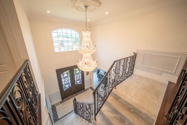 Chandelier, Dining room, Interior, Marble, Recessed Lighting