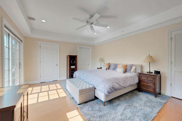 Bedroom, Interior, Recessed Lighting, Wood Texture Flooring