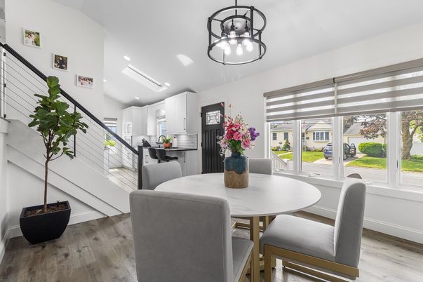 Dining room, Interior, Kitchen, Recessed Lighting, Wood Texture Flooring