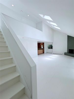 Fireplace, Interior, Recessed Lighting
