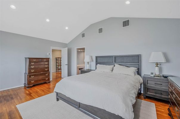Bedroom, Interior, Recessed Lighting, Wood Texture Flooring