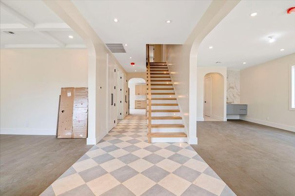 Interior, Recessed Lighting