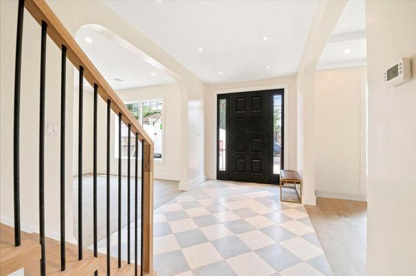 Interior, Recessed Lighting