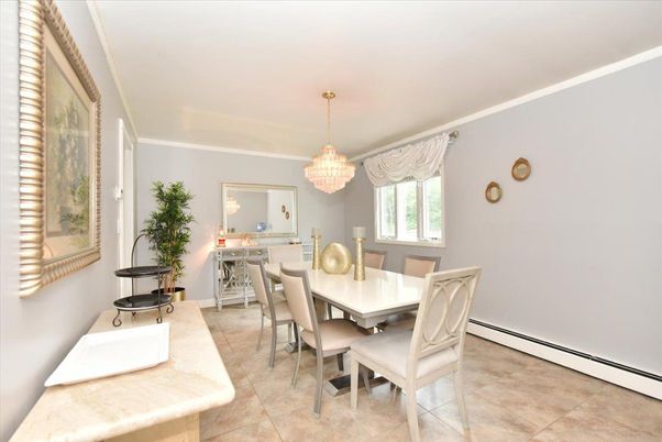 Chandelier, Dining room, Interior