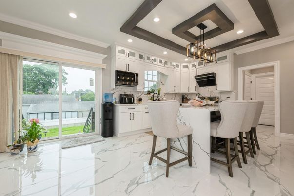 Chandelier, Interior, Kitchen, Marble, Pendant Lights, Recessed Lighting, Water