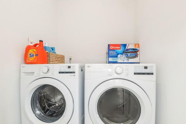 Interior, Utility Closets, Washer