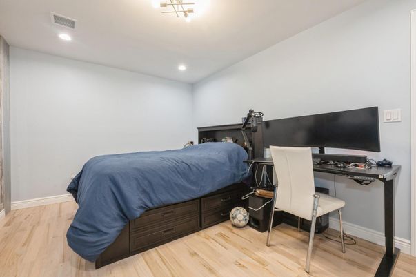 Bedroom, Home Office, Interior, Recessed Lighting, Wood Texture Flooring