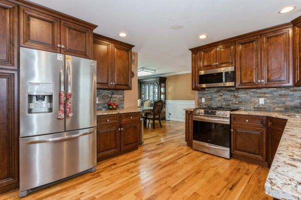 Dining room, Interior, Kitchen, Recessed Lighting, Stainless Steel Appliances, Wood Texture Flooring