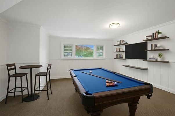 Billiard Table, Game Room, Interior