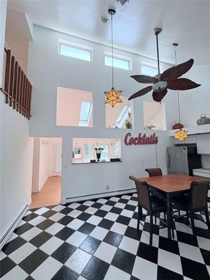 Dining room, Interior, Pendant Lights