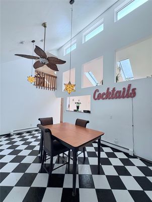 Chandelier, Dining room, Interior, Pendant Lights