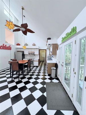 Dining room, Interior, Kitchen, Pendant Lights