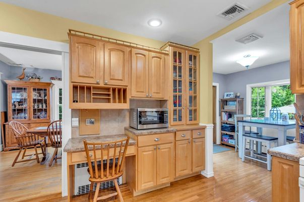 Dining room, Interior, Kitchen, Recessed Lighting, Wood Texture Flooring