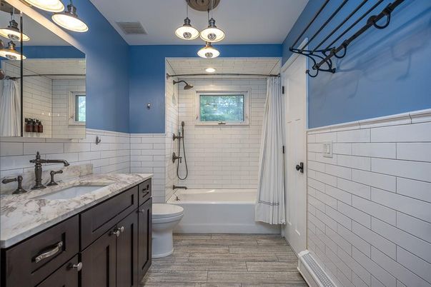 Bathroom, Interior, Pendant Lights
