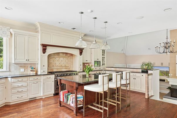 Chandelier, Interior, Kitchen, Pendant Lights, Recessed Lighting, Stainless Steel Appliances, Wood Texture Flooring
