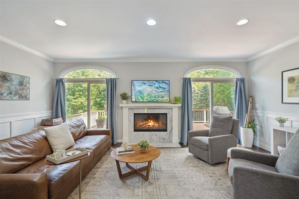 Fireplace, Interior, Living room, Recessed Lighting