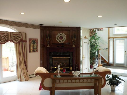 Fireplace, Interior, Recessed Lighting