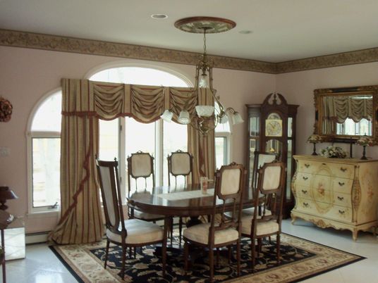 Chandelier, Dining room, Interior, Recessed Lighting