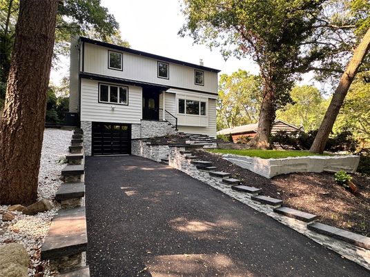 Attached, Exterior, Facade, Raised Ranch
