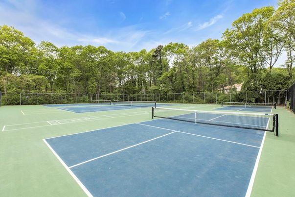 Exterior, Tennis Courts