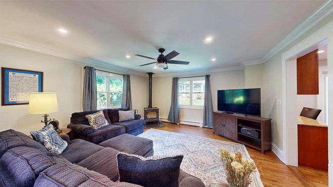 Interior, Living room, Recessed Lighting, Wood Texture Flooring
