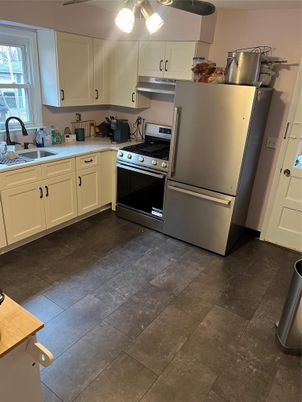 Interior, Kitchen, Stainless Steel Appliances