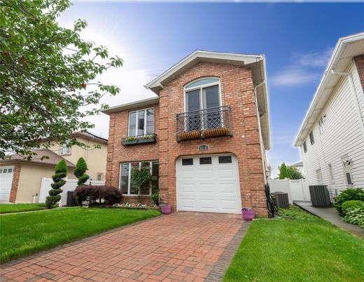 Attached, Exterior, Facade, Brick Facade, Brick Traditional