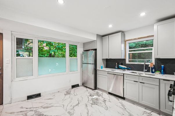 Interior, Kitchen, Marble, Recessed Lighting, Stainless Steel Appliances