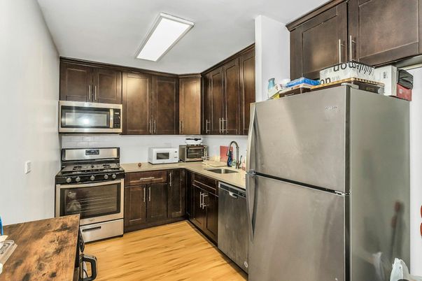 Interior, Kitchen, Stainless Steel Appliances, Wood Texture Flooring