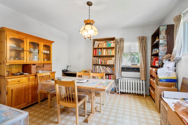 Dining room, Interior, Pendant Lights